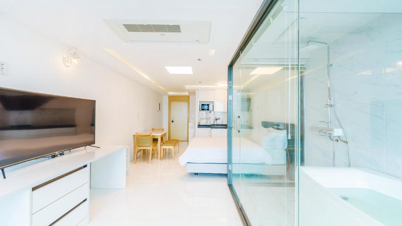 Castle Pool Resort Jeju Buitenkant foto